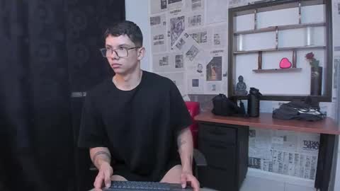 Damian Rivers online show from 7, 3, 2025