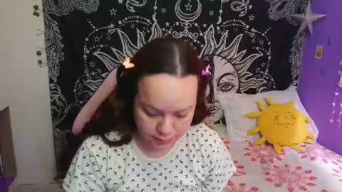 Claire online show from 5, 7, 2026