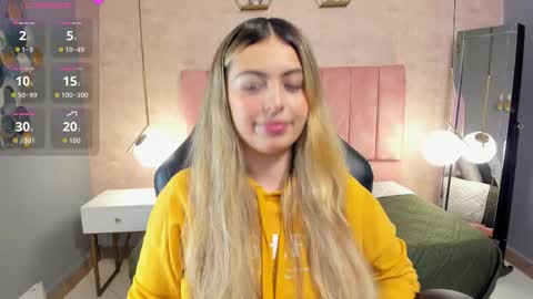 Snapshot of magic_fernanda chatting on 16, 10, 2025 Fer online show from 16, 10, 2025