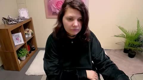 Kristy online show from 6, 3, 2026