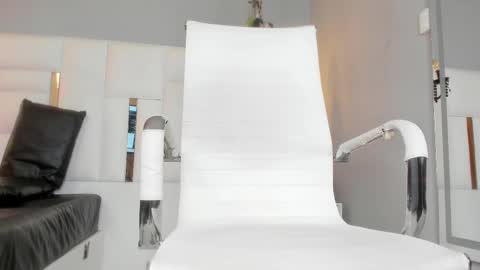 Snapshot of magic_marg chatting on 25, 2, 2025 Marge online show from 25, 2, 2025