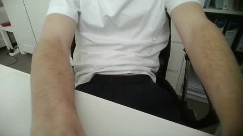 Snapshot of magic_mat69 chatting on 23, 3, 2026 magic_mat69 online show from 23, 3, 2026