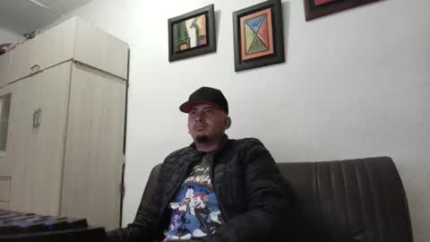 Snapshot of magic_milk23 chatting on 10, 9, 2025 magic_milk23 online show from 10, 9, 2025