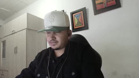 Snapshot of magic_milk23 chatting on 22, 9, 2025 magic_milk23 online show from 22, 9, 2025