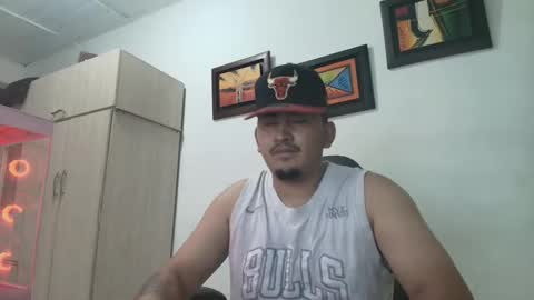 Snapshot of magic_milk23 chatting on 22, 11, 2025 magic_milk23 online show from 22, 11, 2025