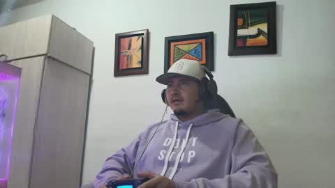 Snapshot of magic_milk23 chatting on 6, 1, 2026 magic_milk23 online show from 6, 1, 2026