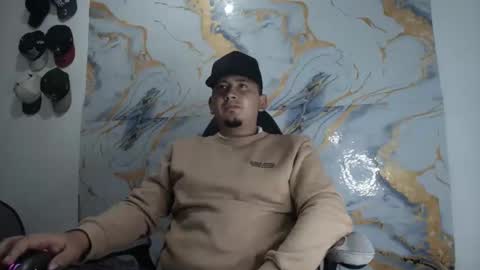 Snapshot of magic_milk23 chatting on 19, 3, 2026 magic_milk23 online show from 19, 3, 2026