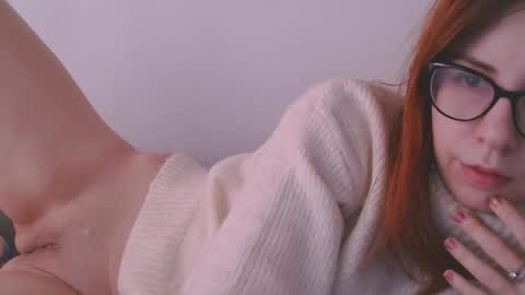 Snapshot of magic_smile16 chatting on 25, 2, 2026 Christine online show from 25, 2, 2026