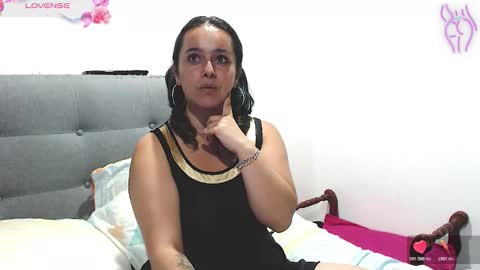 magic_stephany__ online show from 22, 3, 2026
