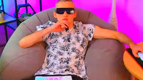 Snapshot of magic_storms chatting on 6, 3, 2026 magic_storms online show from 6, 3, 2026