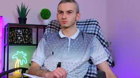 Snapshot of magic_storms chatting on 12, 3, 2026 magic_storms online show from 12, 3, 2026