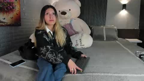 magic_zahara online show from 4, 7, 2026