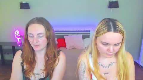 Lili and Bella online show from 28, 2, 2026