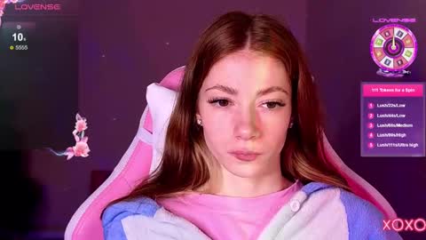 Snapshot of magicladyy chatting on 5, 3, 2025 Angel online show from 5, 3, 2025