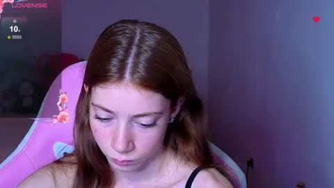 Snapshot of magicladyy chatting on 6, 8, 2026 Angel online show from 6, 8, 2026
