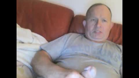 Snapshot of magicman250 chatting on 1, 10, 2025 magicman250 online show from 1, 10, 2025