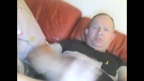 Snapshot of magicman250 chatting on 10, 10, 2025 magicman250 online show from 10, 10, 2025