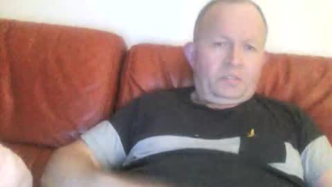 Snapshot of magicman250 chatting on 19, 10, 2025 magicman250 online show from 19, 10, 2025