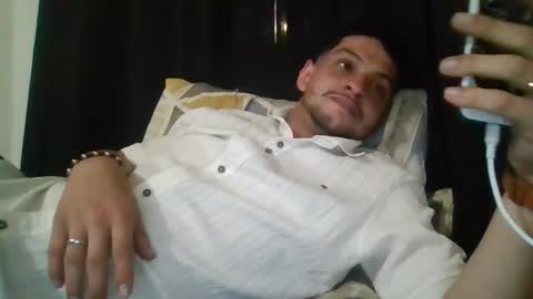 Snapshot of magico_9809 chatting on 4, 1, 2025 BRAYAN online show from 4, 1, 2025