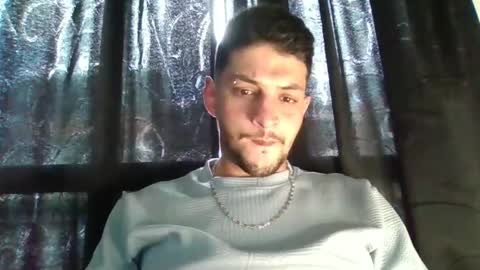 Snapshot of magico_9809 chatting on 4, 1, 2025 BRAYAN online show from 4, 1, 2025