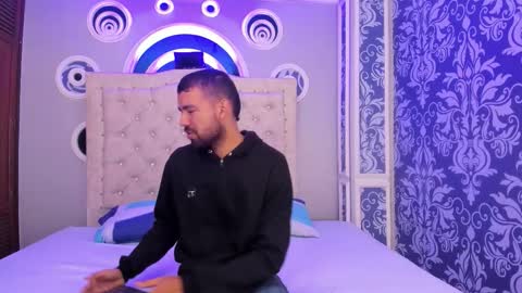 Magnus Alejo online show from 1, 12, 2025