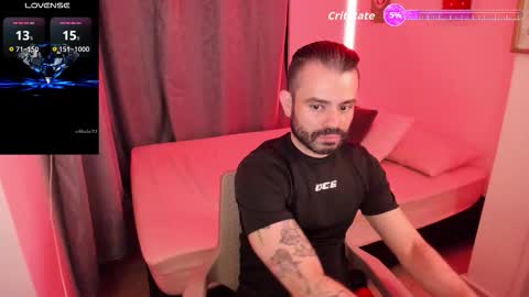     online show from 15, 10, 2025