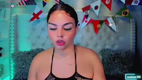 Snapshot of maia_hotts chatting on 11, 6, 2026 CamiiGarcia online show from 11, 6, 2026