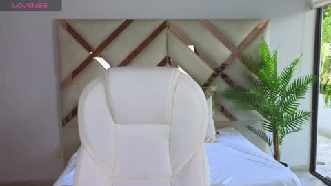 Maiaa Ruiz  online show from 11, 3, 2025