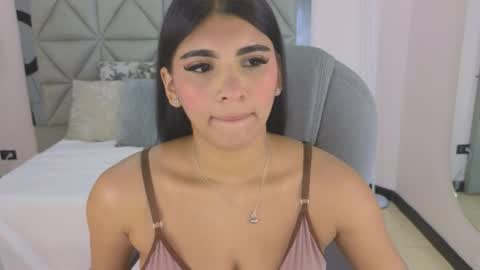 Maiaa Ruiz  online show from 9, 5, 2026