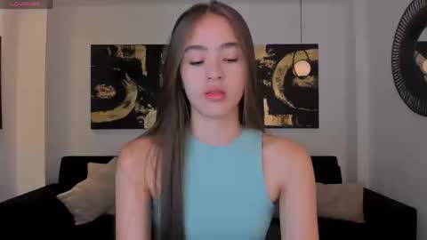 Snapshot of maiacollins chatting on 22, 9, 2025  Maia  online show from 22, 9, 2025