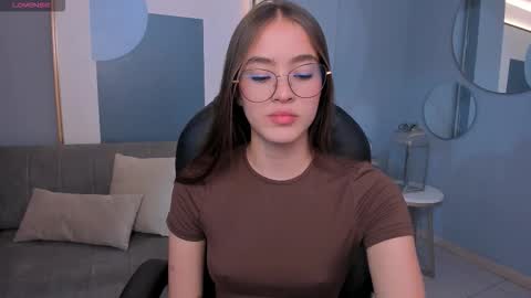 Snapshot of maiacollins chatting on 29, 9, 2025  Maia  online show from 29, 9, 2025