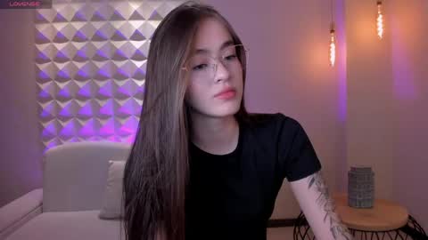  Maia  online show from 9, 5, 2026