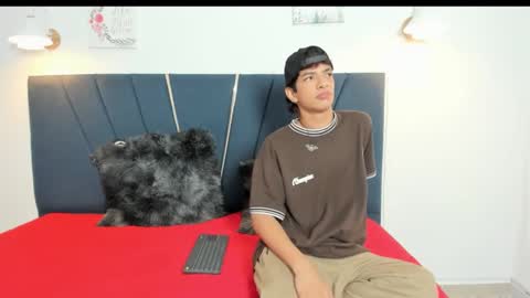 Snapshot of maicol_cum23 chatting on 17, 9, 2025 maicol_cum23 online show from 17, 9, 2025