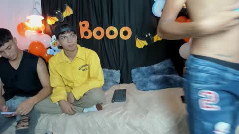 Snapshot of maicol_cum23 chatting on 14, 10, 2025 maicol_cum23 online show from 14, 10, 2025