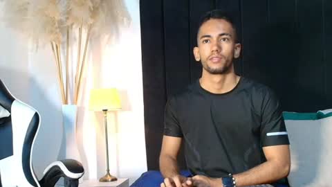 Snapshot of maicolparker0 chatting on 7, 7, 2026 maicolparker0 online show from 7, 7, 2026