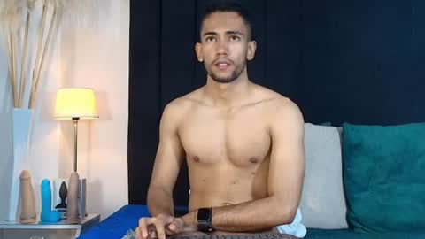 maicolparker0 online show from 14, 7, 2026