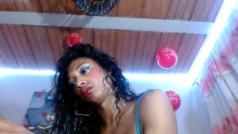 Bella Maidi online show from 18, 2, 2025