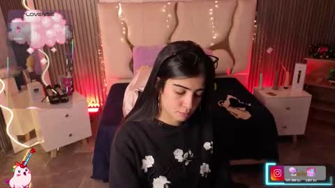 maiily_tay online show from 26, 2, 2026