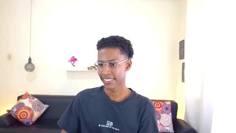 I am Maik online show from 27, 2, 2025