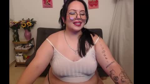 maily online show from 8, 11, 2025