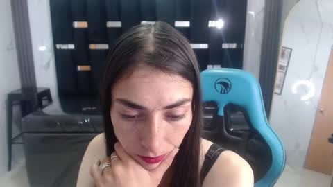 Maily online show from 7, 10, 2025