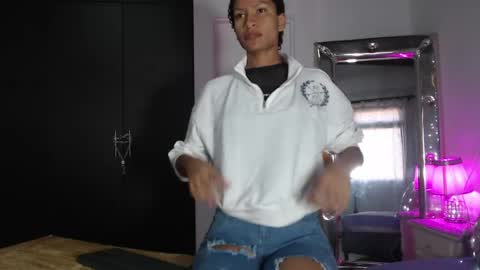 mailyn_gold online show from 7, 5, 2026