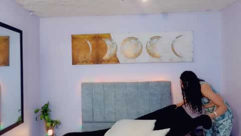 MAITE STONE1 online show from 24, 11, 2025