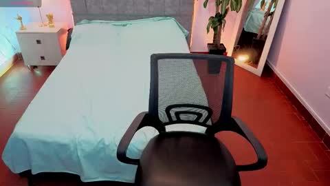 MAITE STONE1 online show from 12, 3, 2026