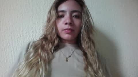 majo_gomezz online show from 19, 2, 2026