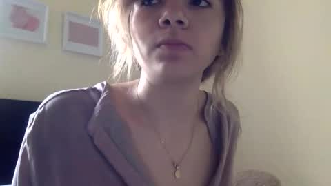 majo_gomezz online show from 29, 4, 2026