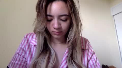 majo_gomezz online show from 9, 5, 2026