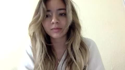 majo_gomezz online show from 11, 5, 2026