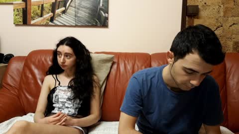 Snapshot of make_me_feel chatting on 16, 1, 2025 Lena Ian online show from 16, 1, 2025