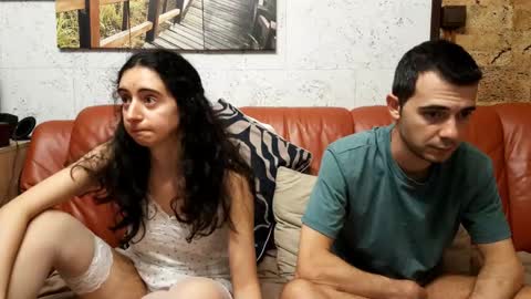 Snapshot of make_me_feel chatting on 29, 9, 2025 Lena Ian online show from 29, 9, 2025